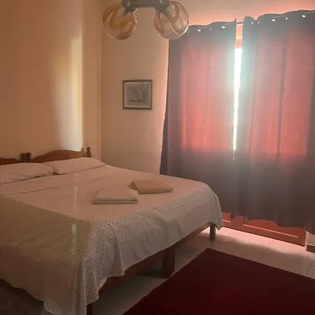 Hotel Luli Center 3*