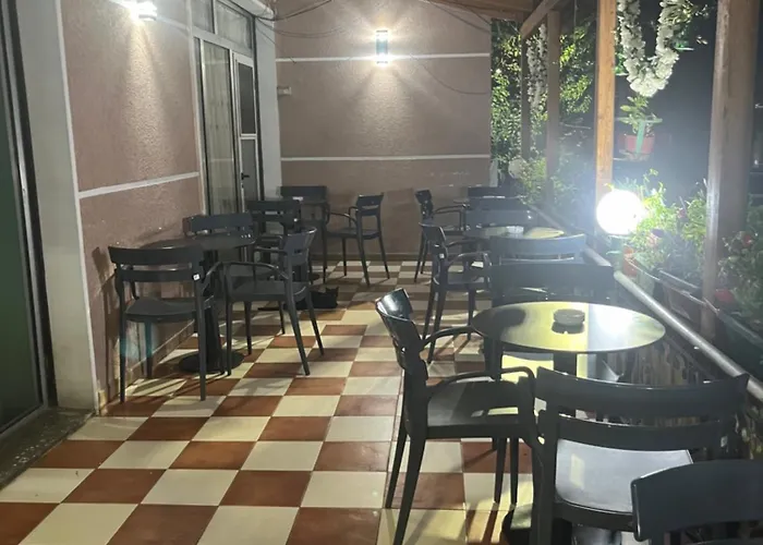 Luli Center מלון דורס