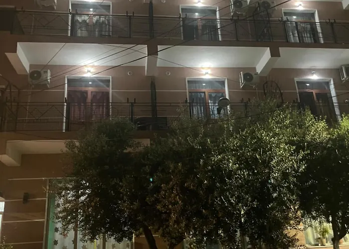 Luli Center Hotel 3*